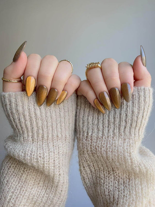 Top 10 Gold Press-On Nails to Elevate Your Style