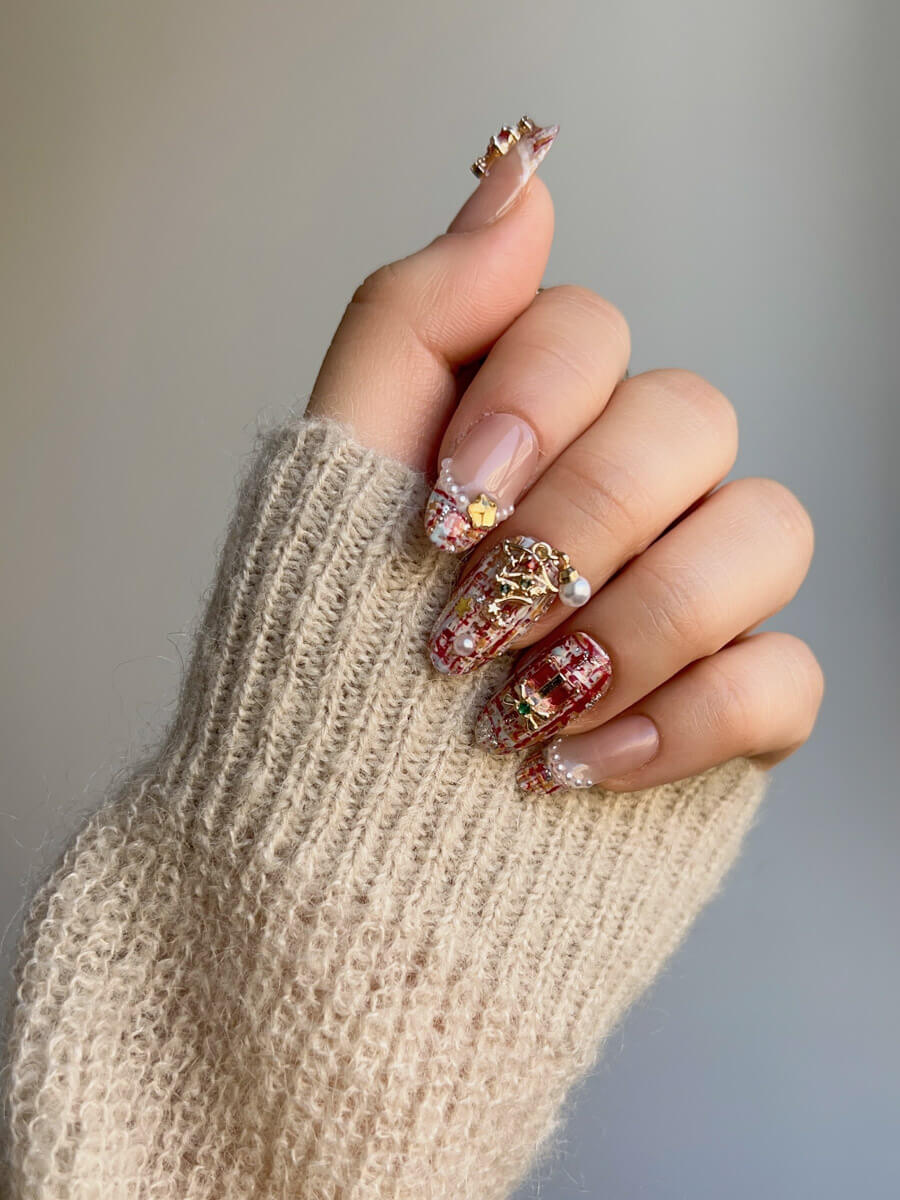 Pink Nails Candy Cane