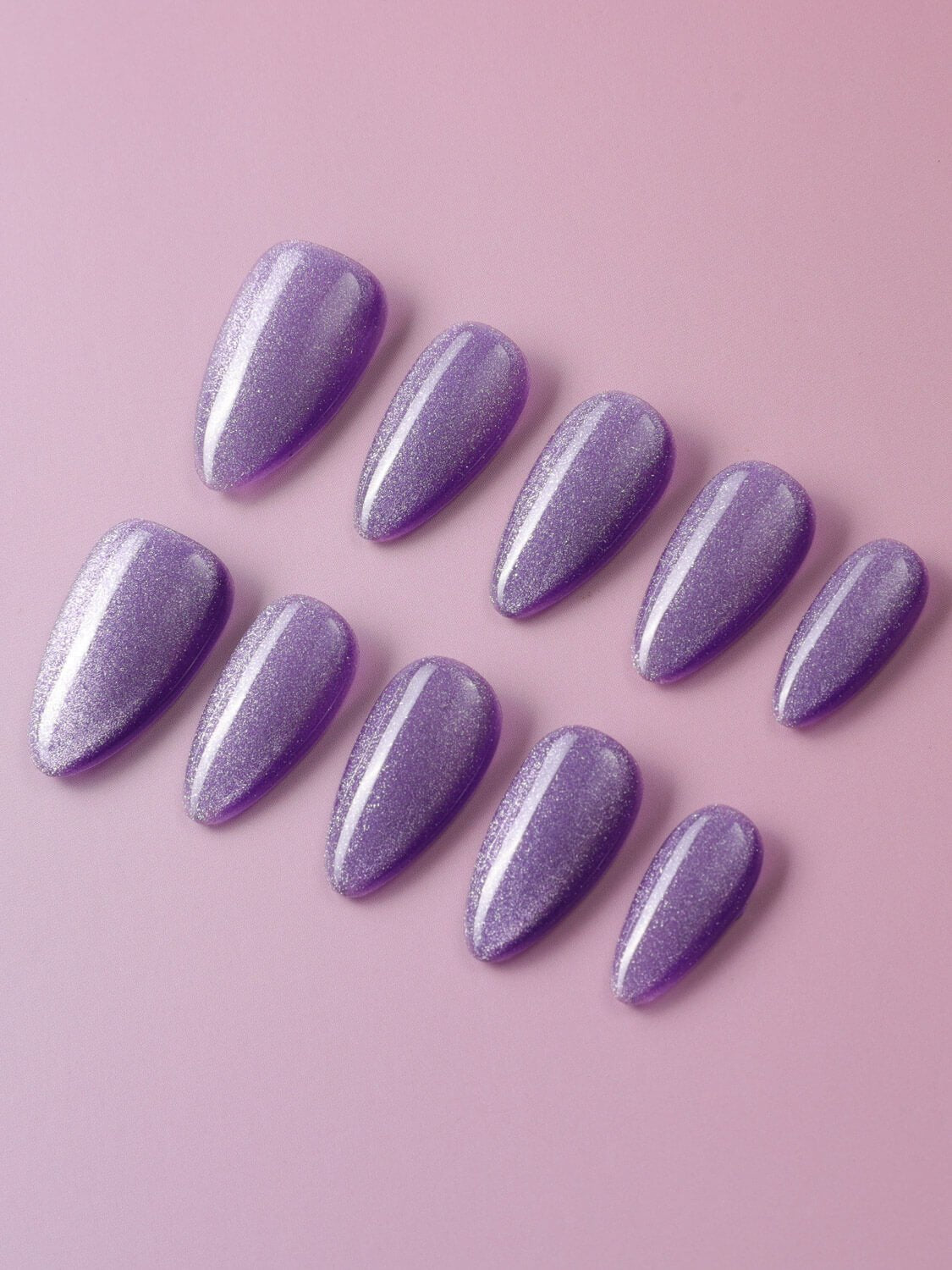 Elegant Purple cat - eye - Joyeenails - CE011 - L / Short Almond