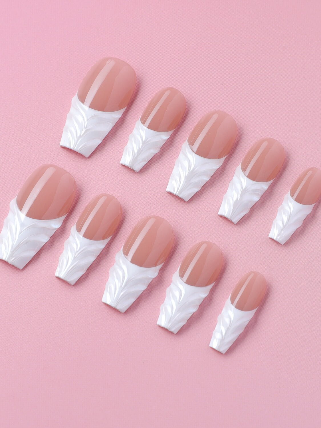 3D Classic | White French Tip | Press on Nails - Joyeenails - FT023 - XS / Medium Coffin