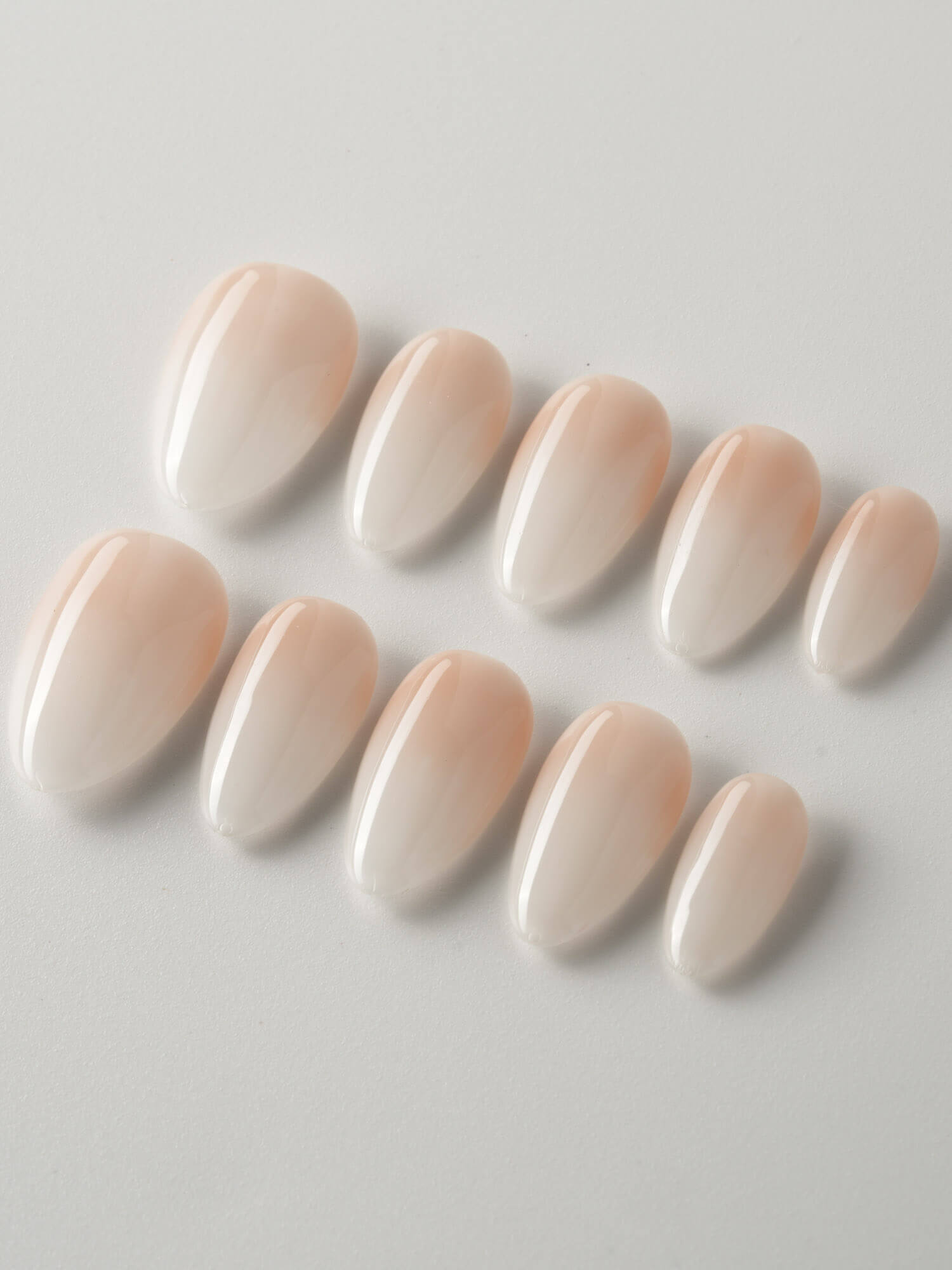 Ombre Gel - Joyeenails - BA003 - XS / Extra Short Almond