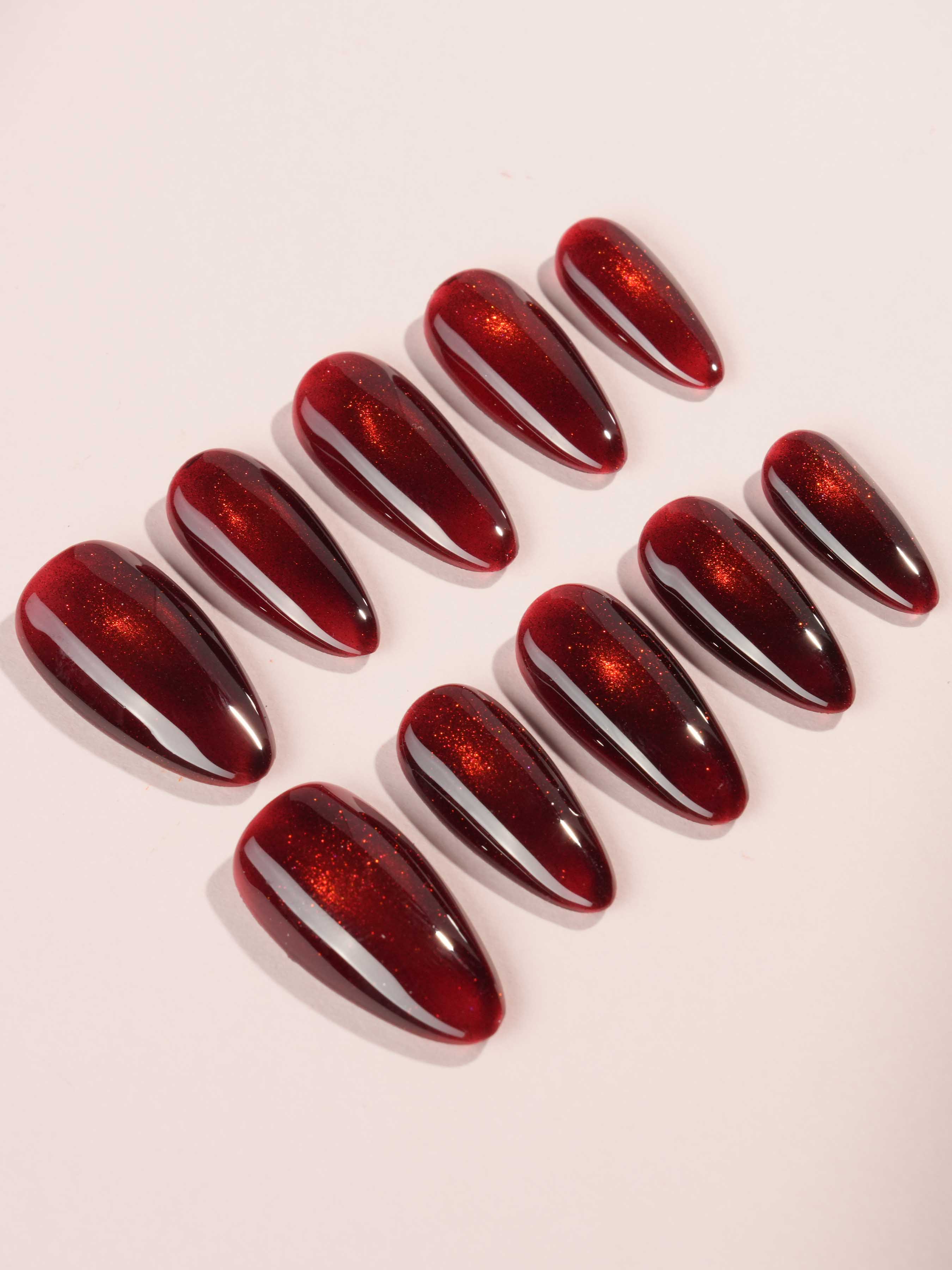 Deep Red Cat - eye - Joyeenails - CE031 - S / Medium Almond