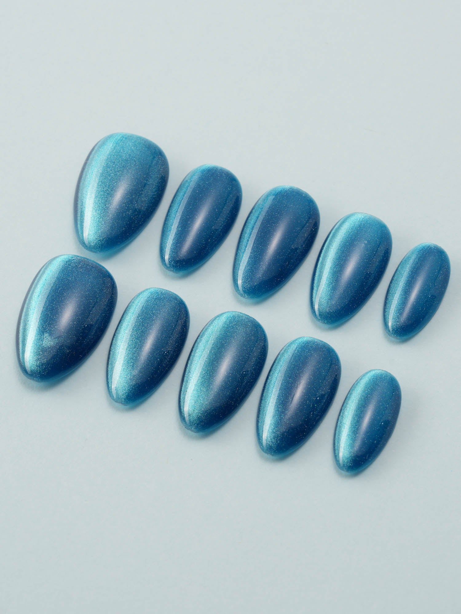 Blue Sky Cat - eye - Joyeenails - CE033 - XS / Extra Short Almond