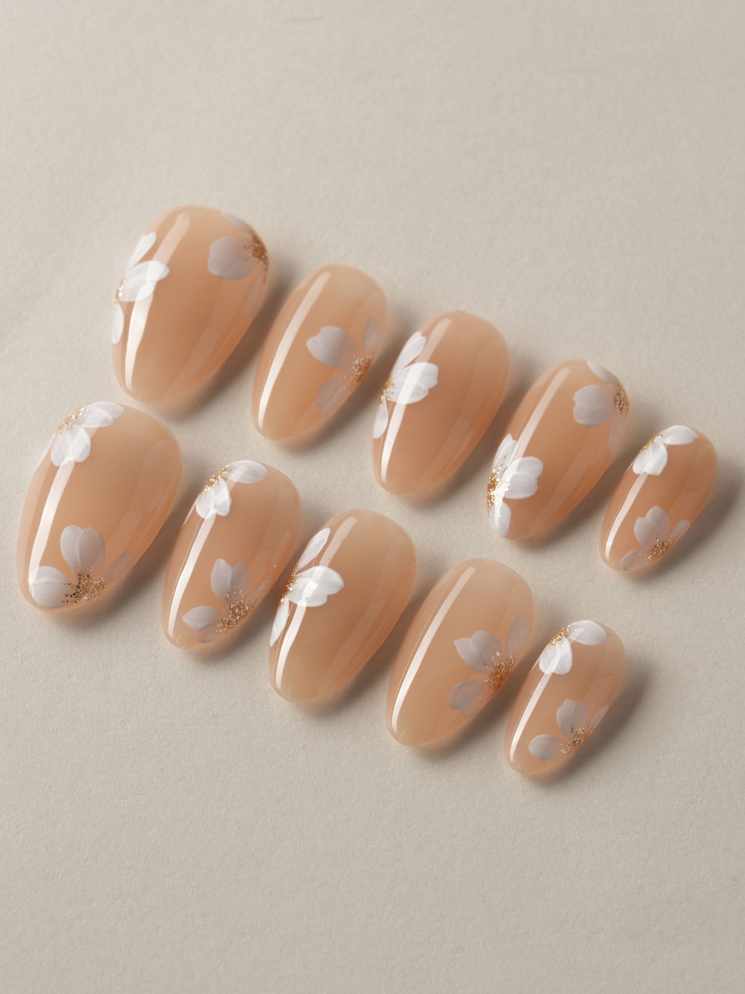 Fleur Fantasy - Joyeenails - SA041 - XS / Extra Short Almond