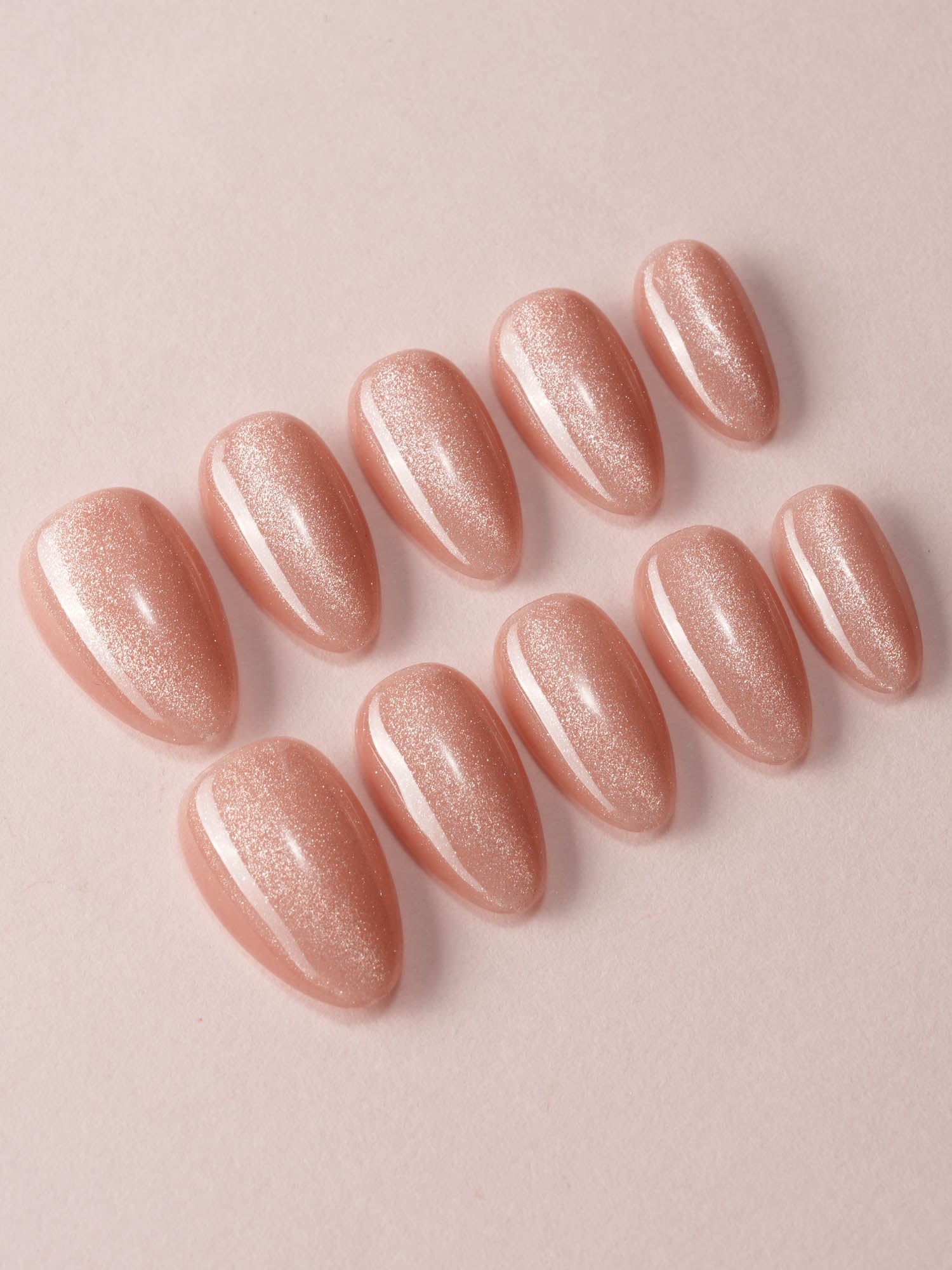 Nude Blush cat - eye - Joyeenails - CE001 - XS / Extra Short Almond