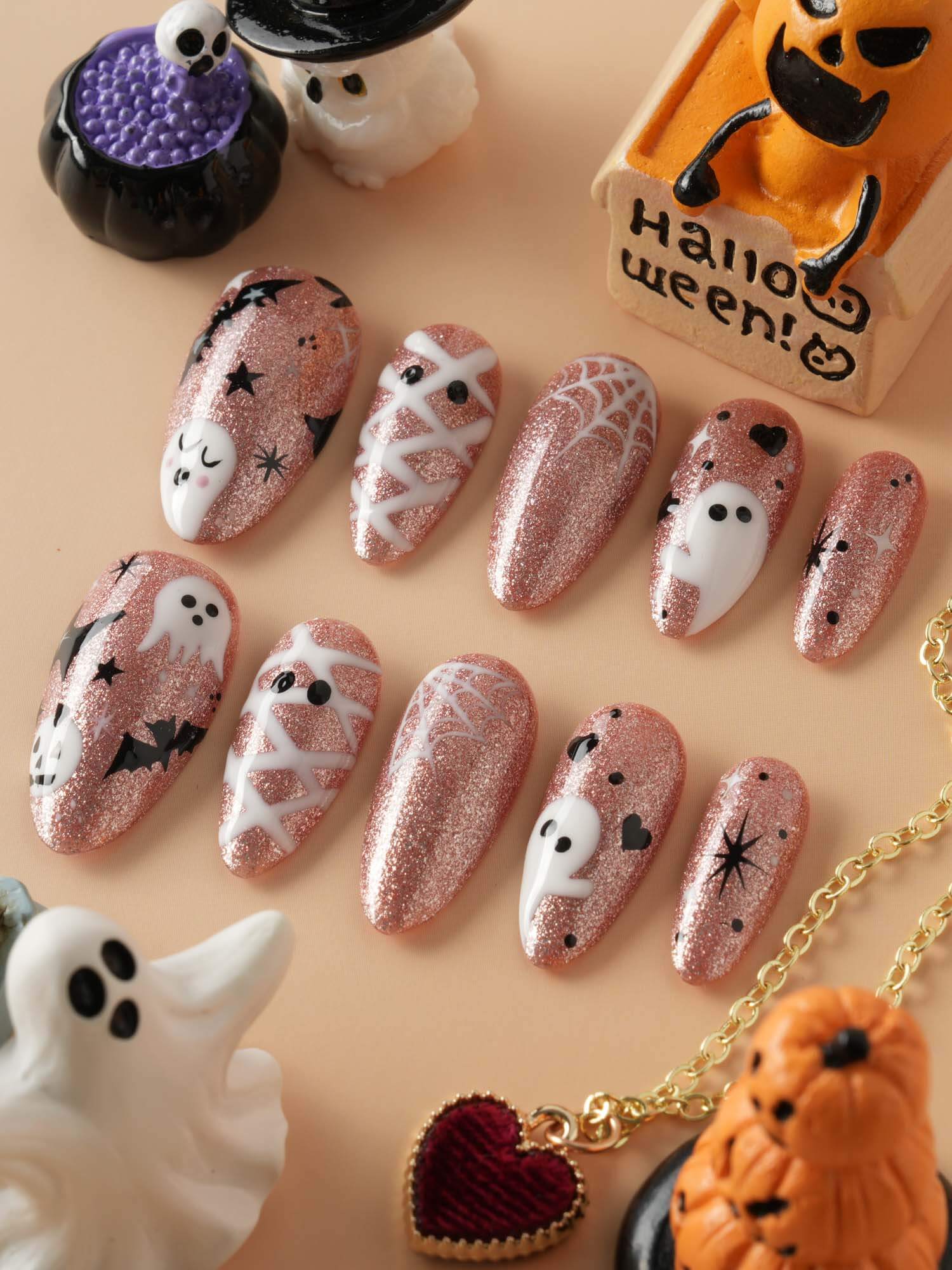 Boo Flicks - Pink - Joyeenails - HW021 - XS / Medium Almond