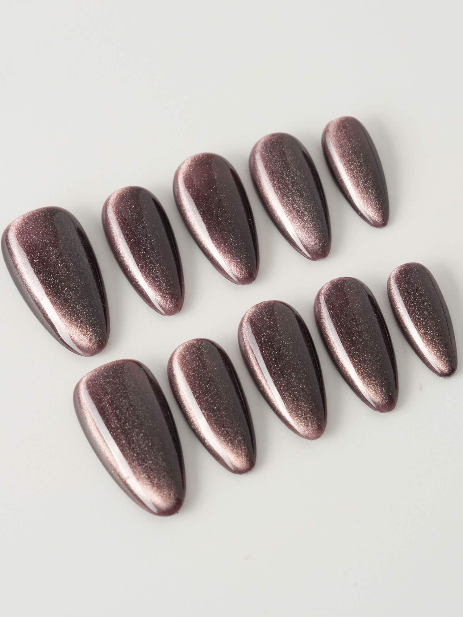 Chocolate Brown Cat - eye - Joyeenails - CE043 - XS / Short Almond