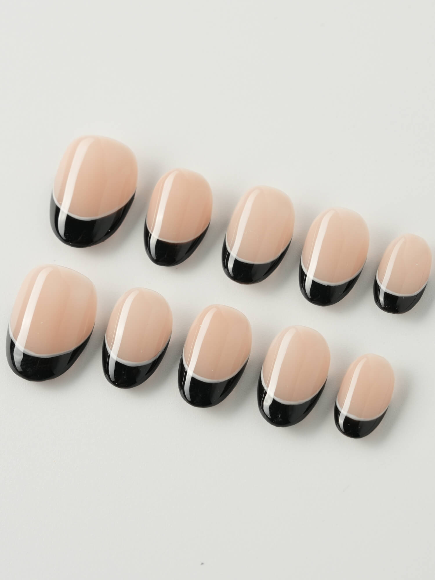 Classic Return - Ebony - Joyeenails - FT035 - XS / Extra Short Oval