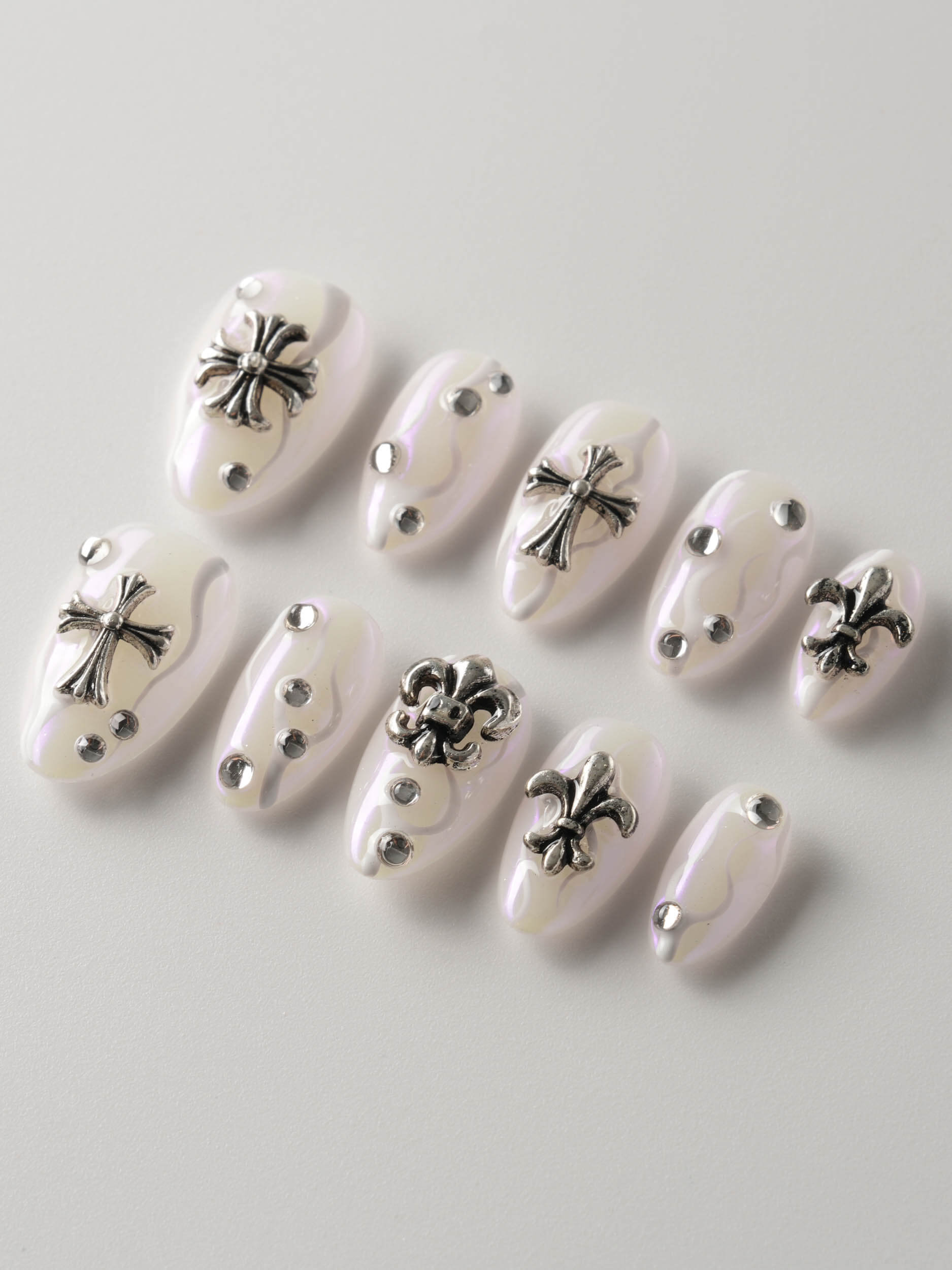 Chrome S - Joyeenails - DO036 - XS / Extra Short Almond