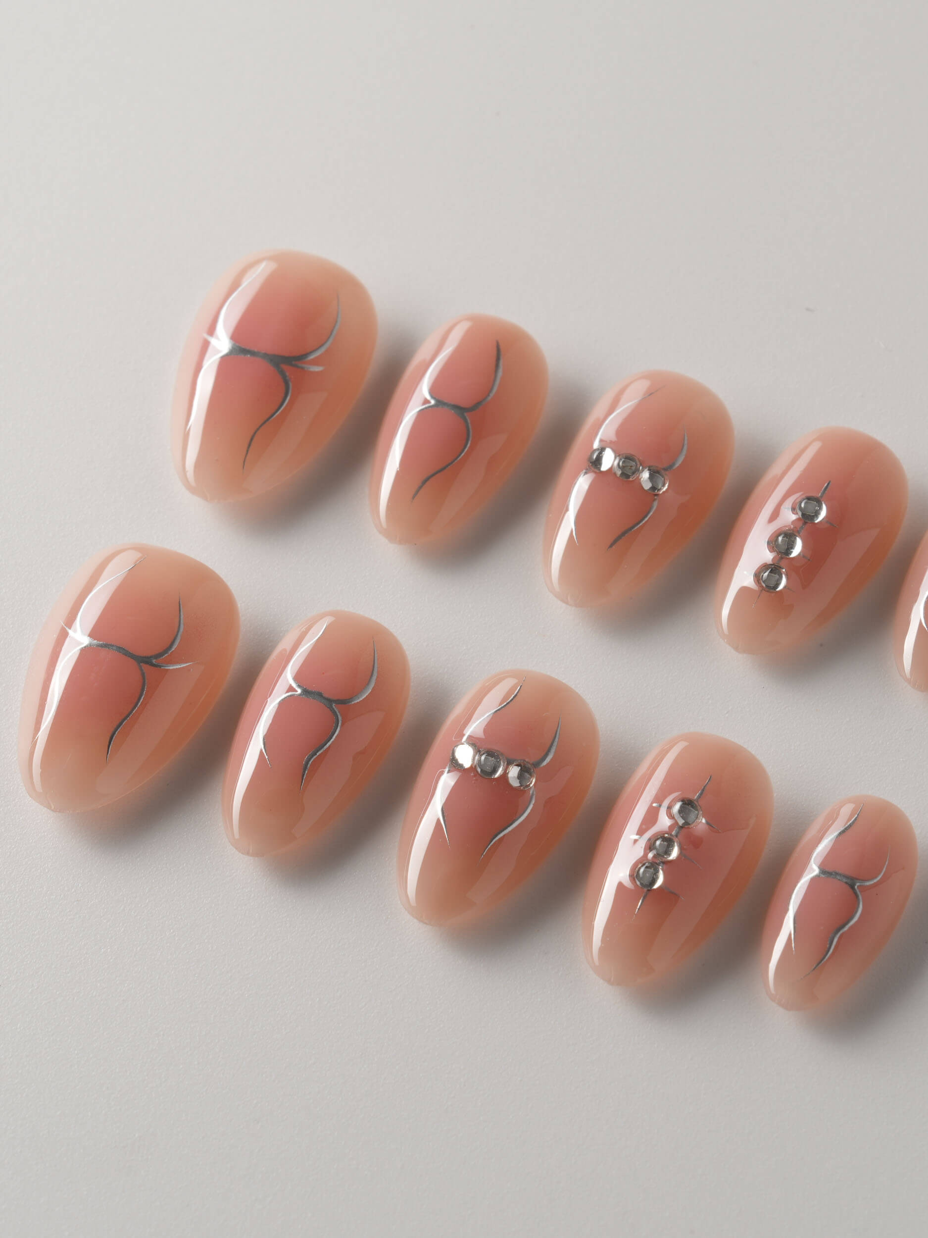 Nude&Sliver Tipsy Hues - Joyeenails - SA048 - XS / Extra Short Almond