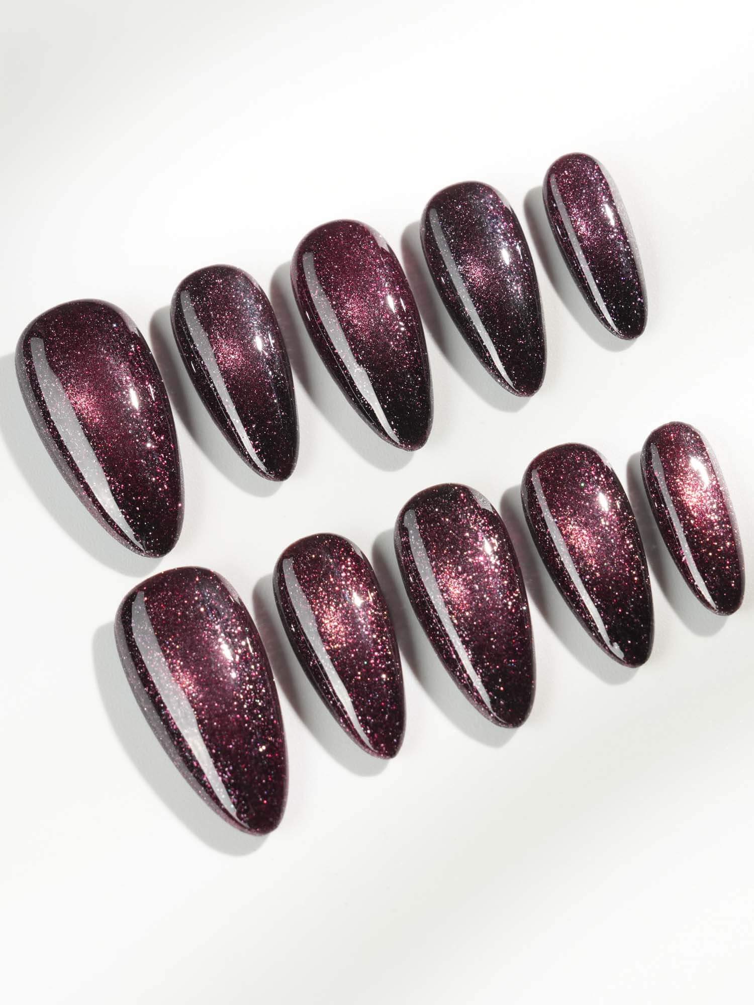 Dark Purple Chase Cat - eye - Joyeenails - CE040 - XS / Medium Almond