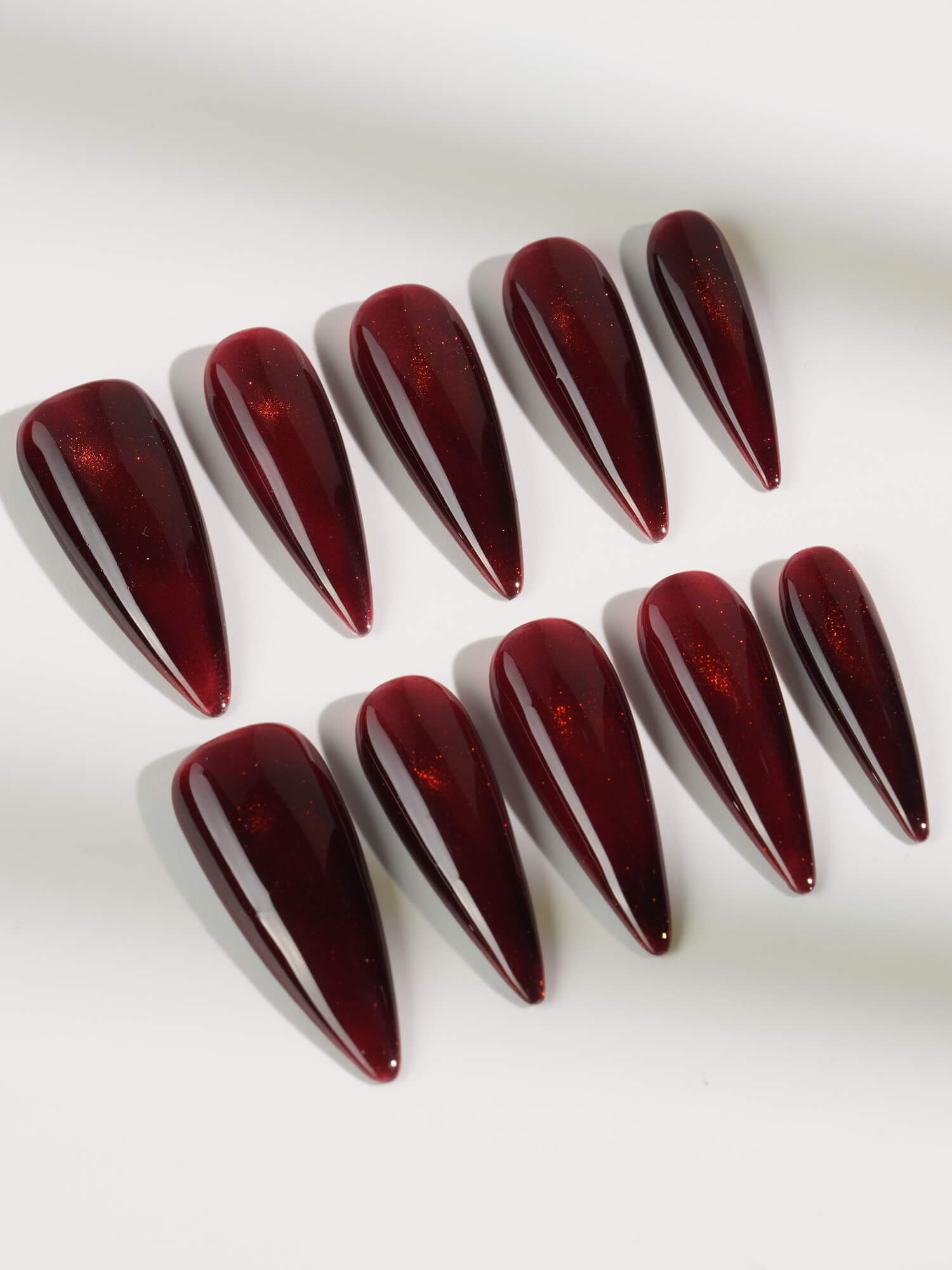 Deep Red Cat - eye - Joyeenails - CE031 - XS / Long Stiletto