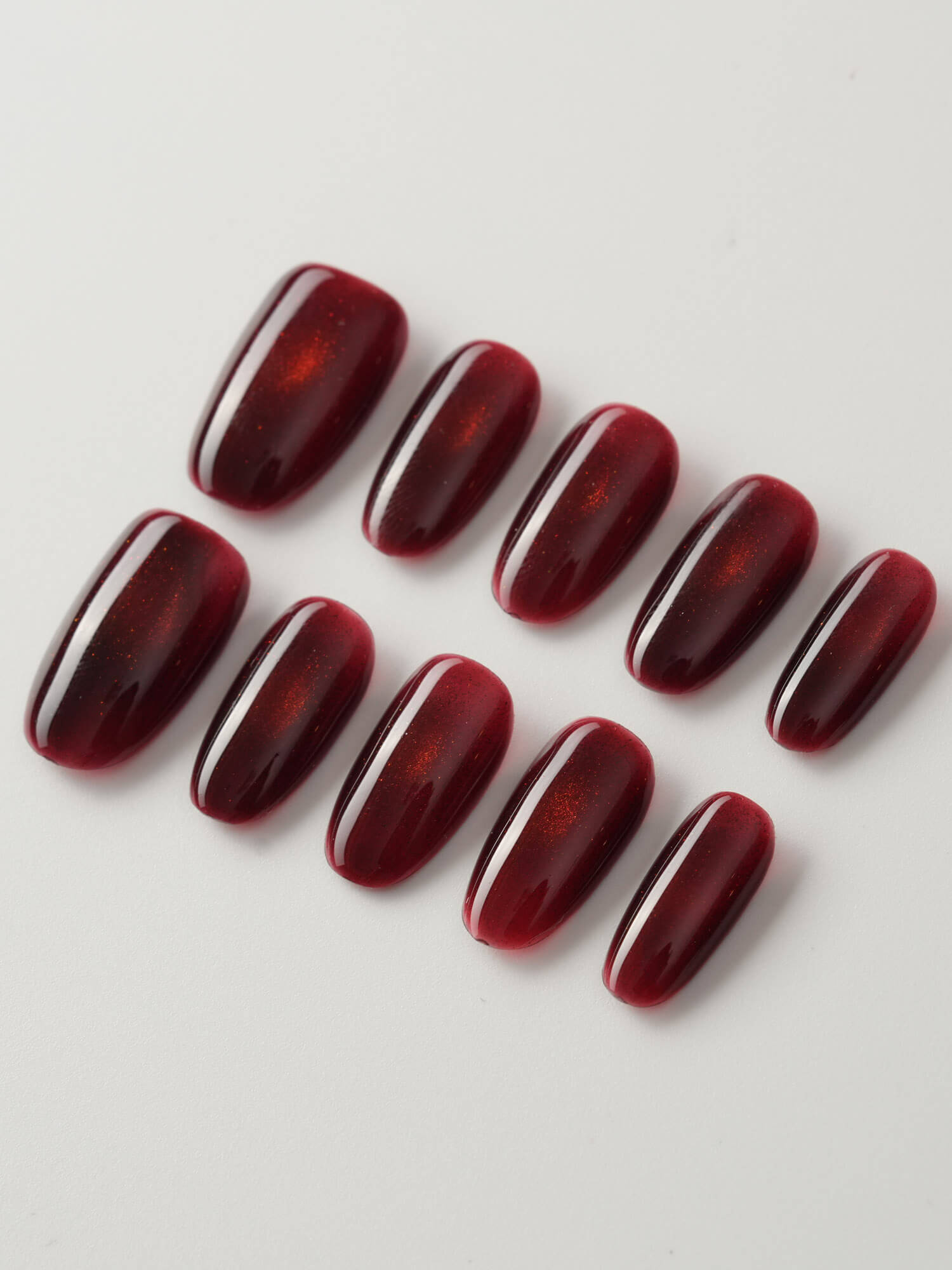 Deep Red Cat - eye - Joyeenails - CE031 - XS / Medium Oval