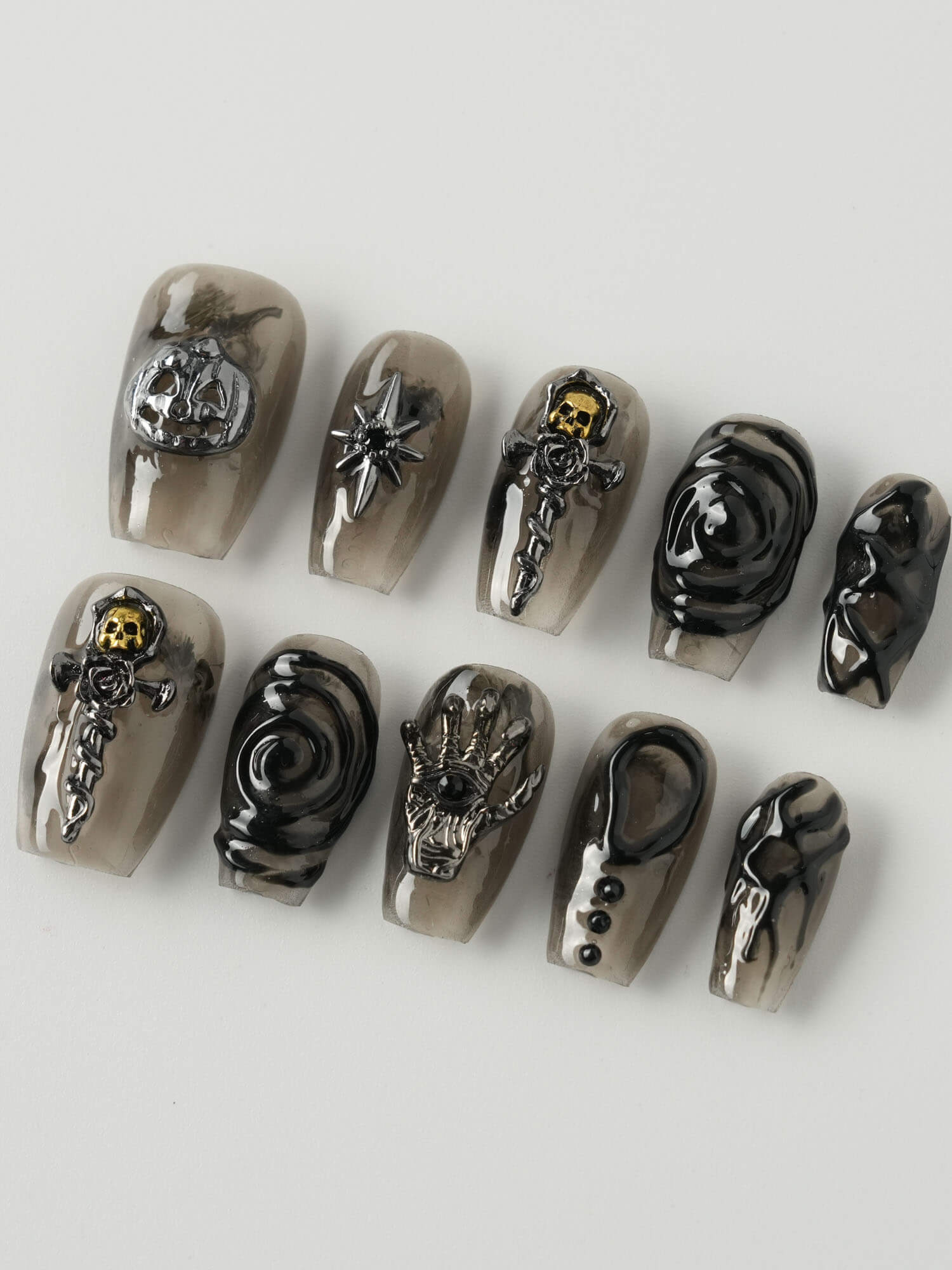 Devil Charm - Joyeenails - HW023 - XS / Short Coffin