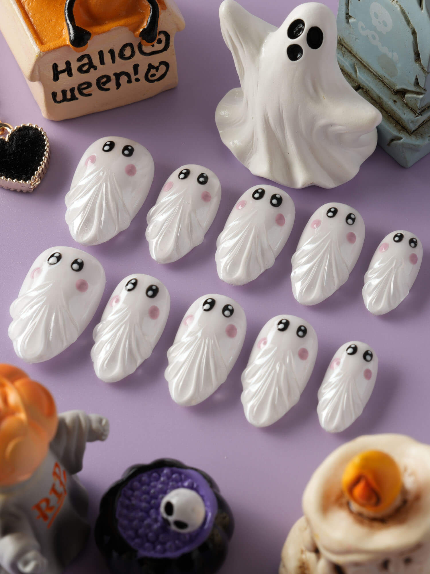 Ghost Jojo - Joyeenails - HW015 - XS / Extra Short Almond