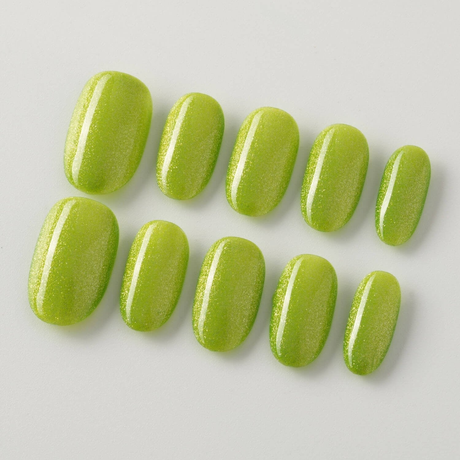 Green Acrylic Cat - eye - Joyeenails - CE019 - XS / Short Oval