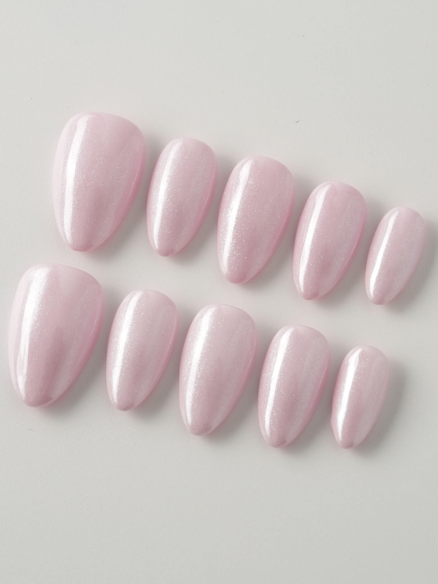 Petals - Joyeenails - CH004 - XS / Extra Short Almond