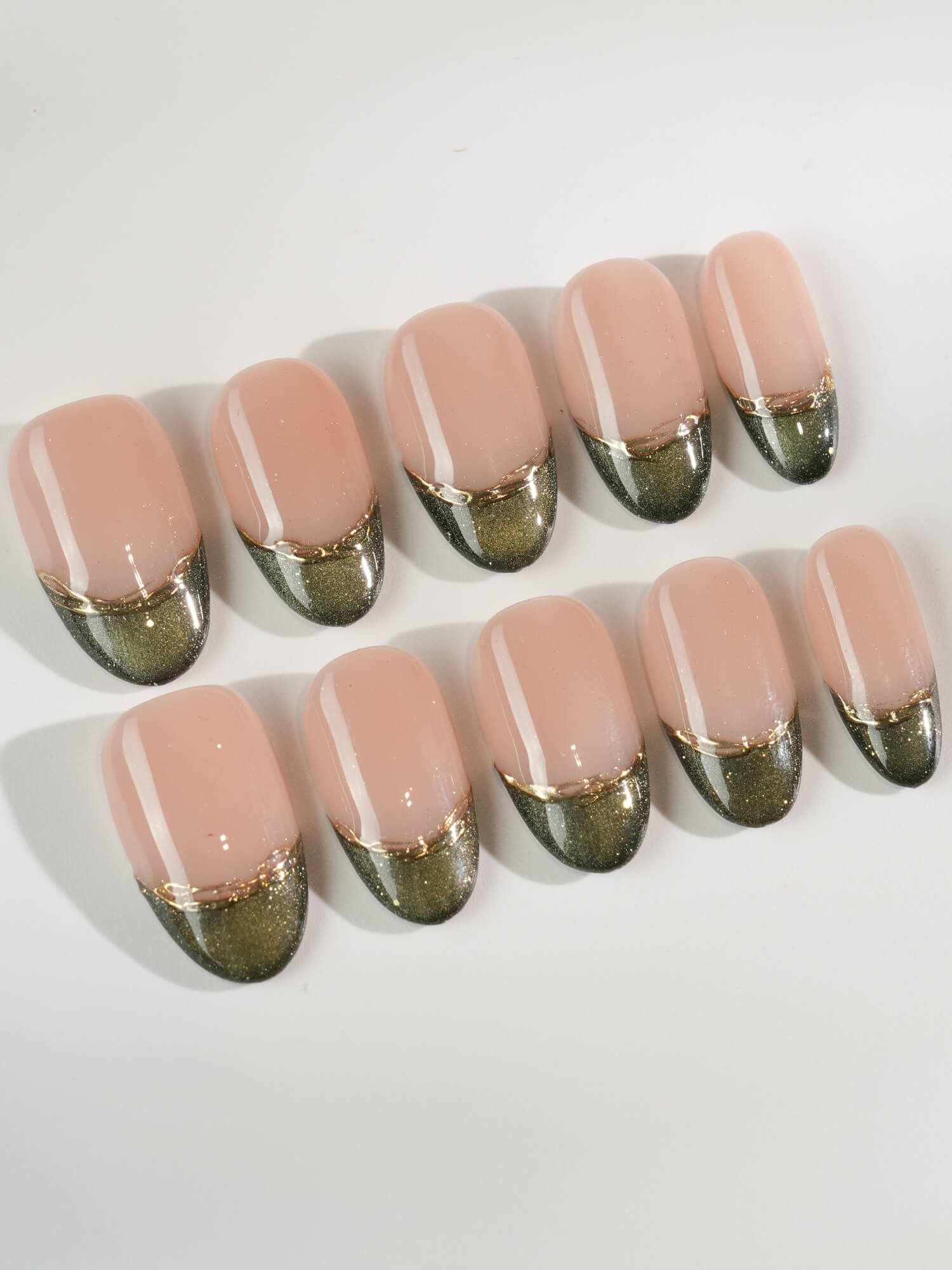 Silk Green - Joyeenails - FT046 - XS / Medium Oval