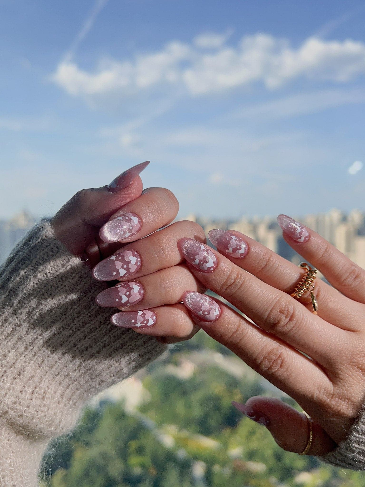 Pink Cat-eye Med Oval Nails