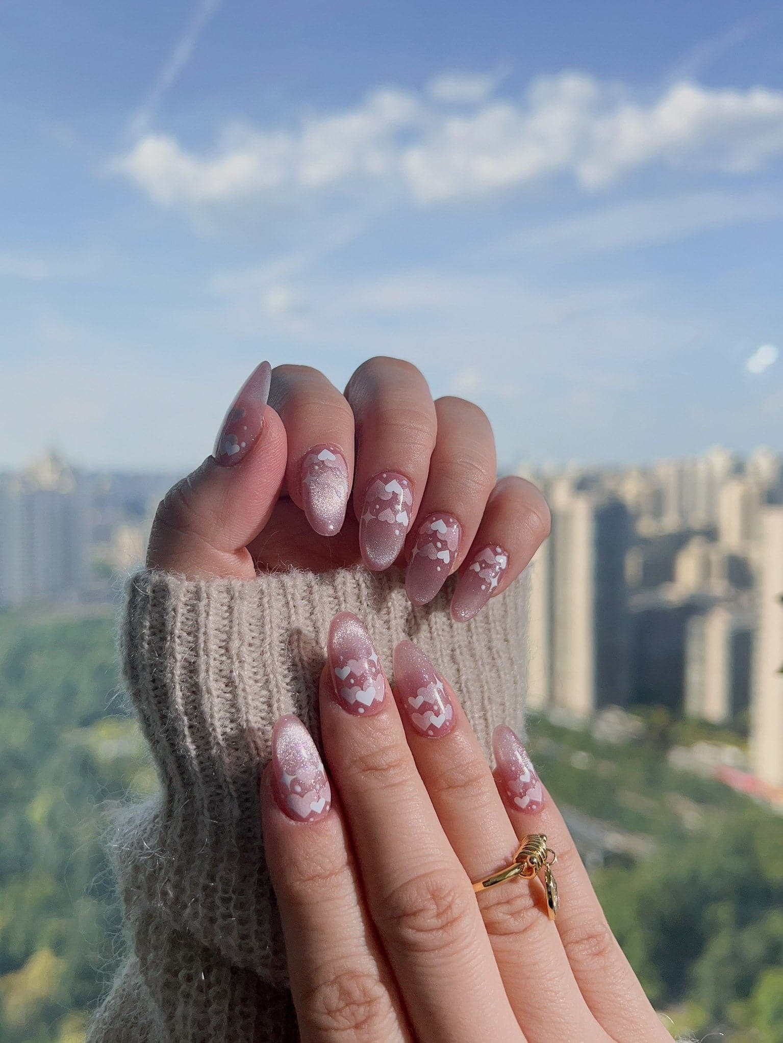 Pink Cat-eye Med Oval Nails