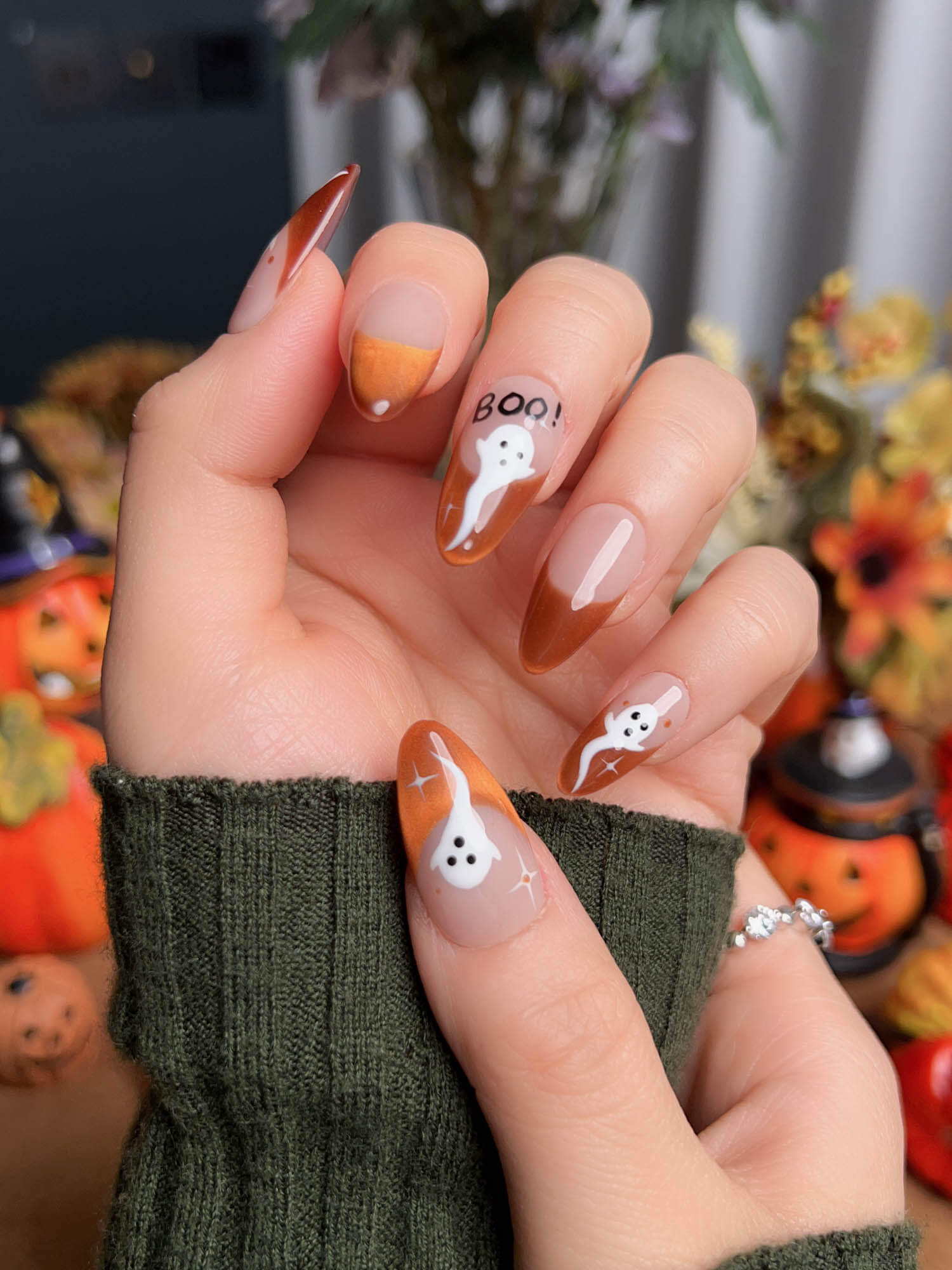 Spooky Glow - Amber - Joyeenails - HW020 - S / Medium Almond